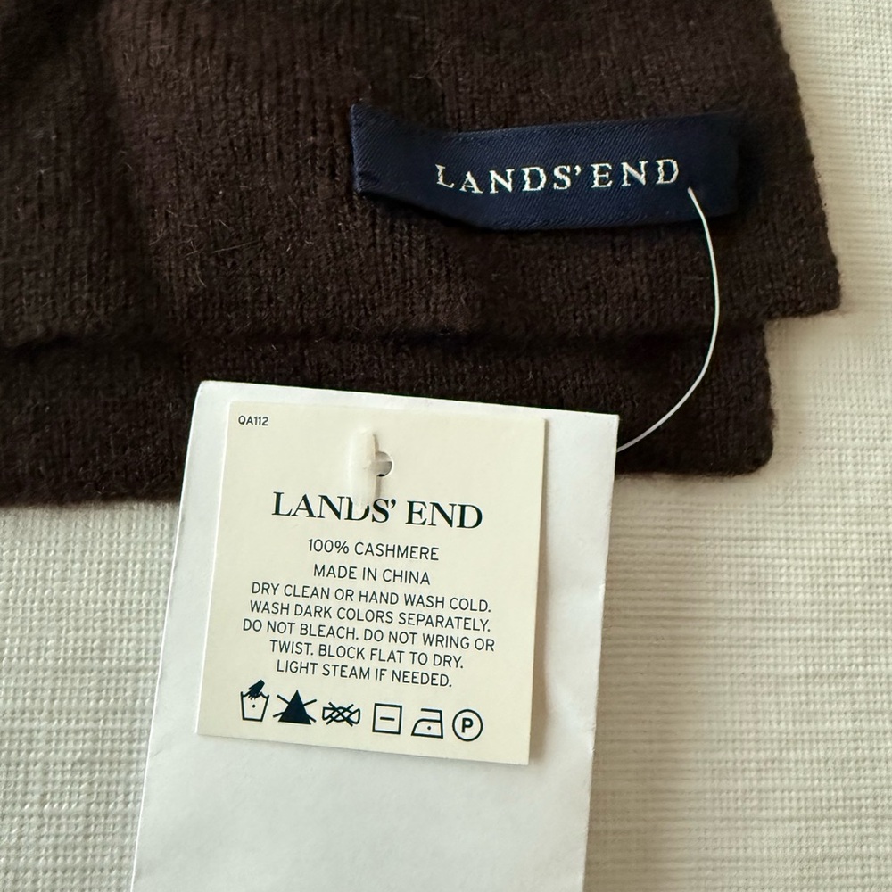 Lands End Cashmere scarf, NEW STRAITS TIMES